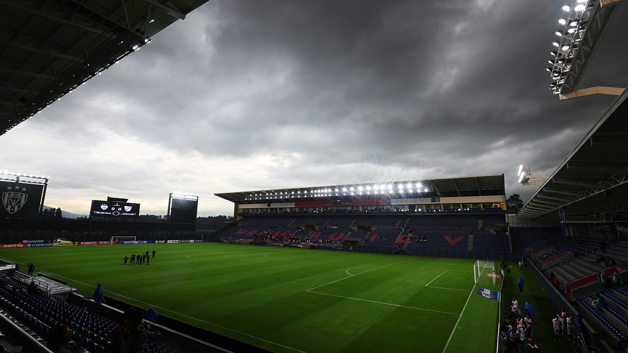 Frau und Kind von Fußballer in Ecuador entführt