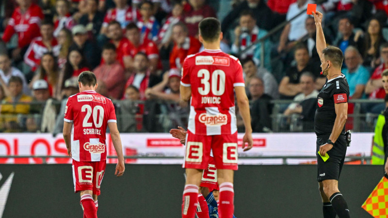 Nach Platzverweis: Strafmaß für <a href='/de/daten/news/fussball/gak/' class='tag'>GAK</a>-Kicker bekannt