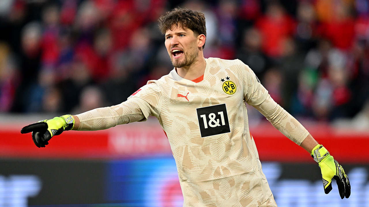 Top-Klubs interessiert! Wechselt BVB-Keeper auf die Insel?