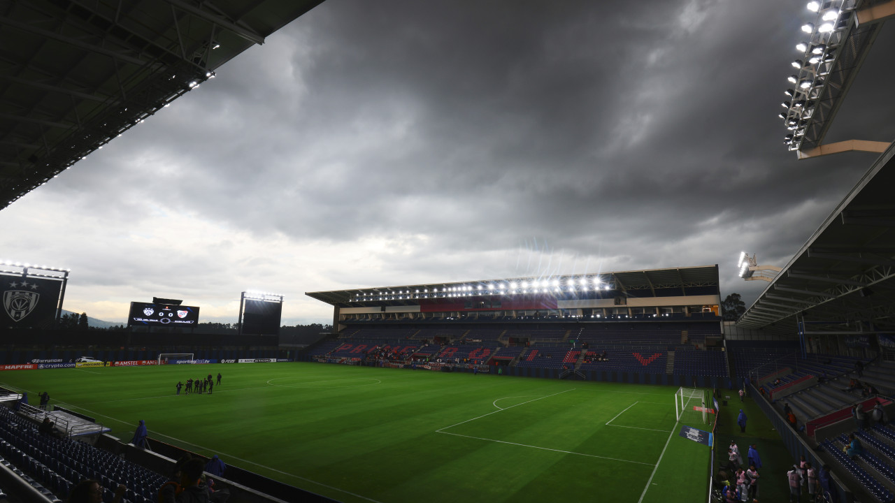 Familie von Fußballprofi in Ecuador nach Entführung befreit!
