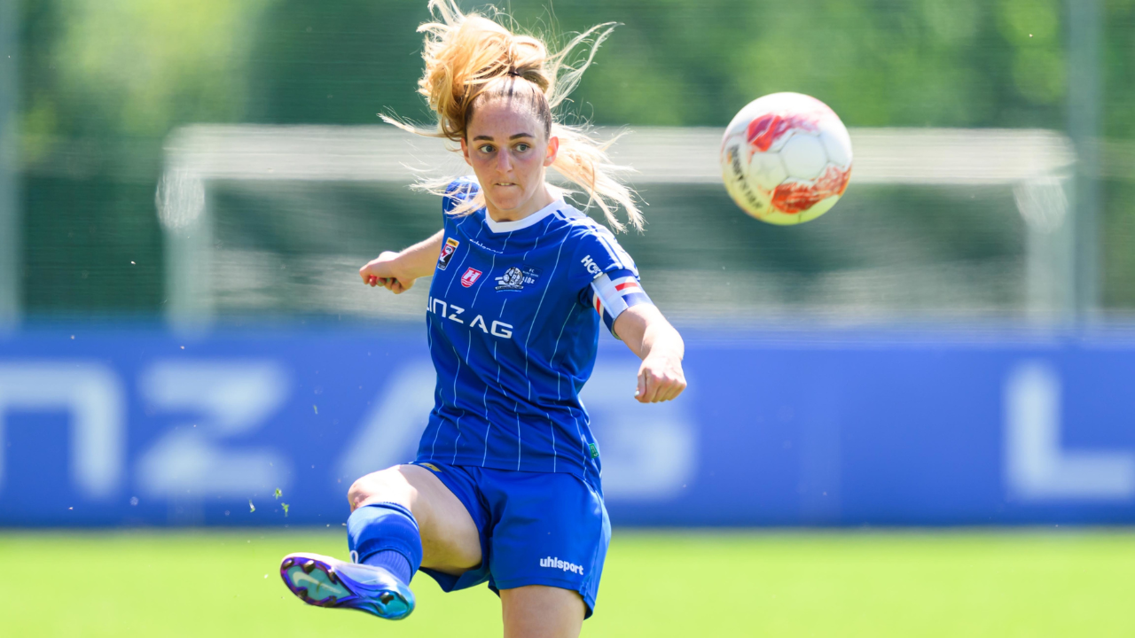 Weiter ungeschlagen: Blau-Weiß-Frauen siegen gegen Lustenau