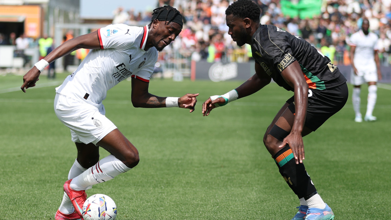 <a href='/de/daten/news/fussball/ac-milan/' class='tag'>AC Milan</a> mit Sieg über Venedig dank starker Anfangsphase