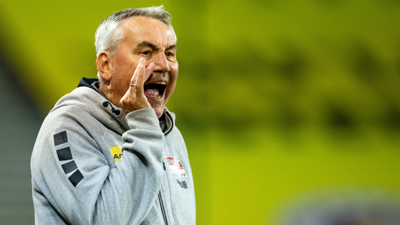 Austria Klagenfurt trennt sich von Peter Pacult