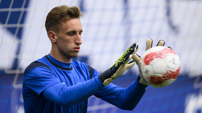 Blau-Weiß Linz verlängert mit Torhüter