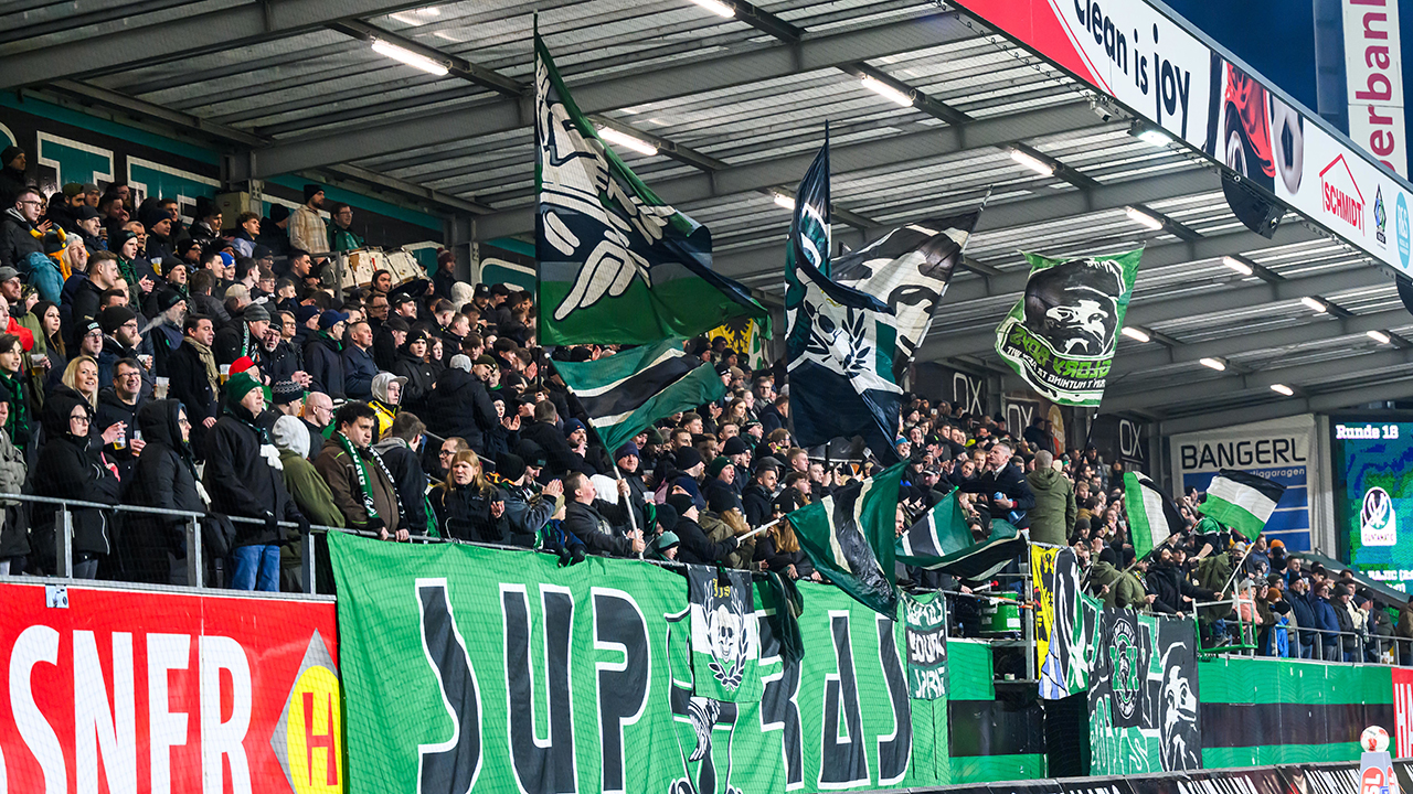 Volles Haus bei LigaZwa-Kracher in Ried