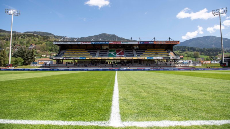 WAC-Arena nach Cup-Party in Flammen!