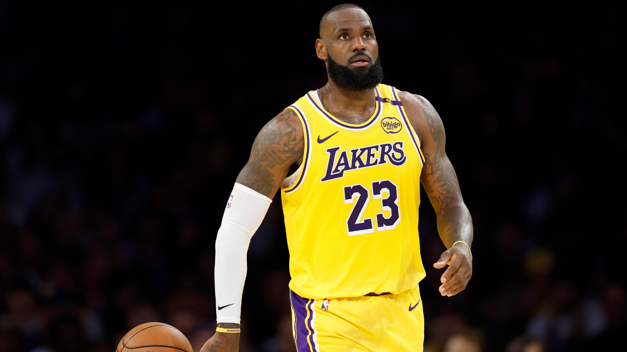 Bitter! Lakers-Superstar verletzt sich im Playoff-Spiel