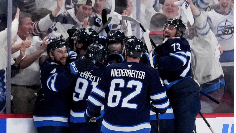 Krimi! Winnipeg Jets ringen St. Louis Blues nieder