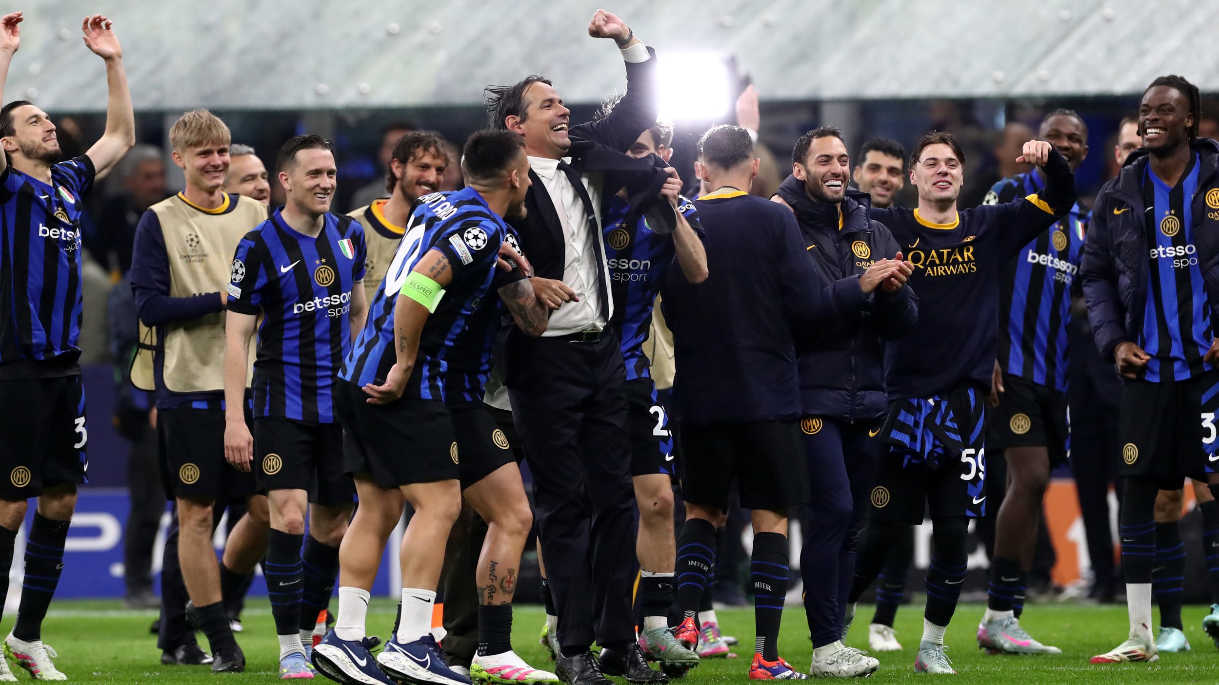 Inter im Freudentaumel - "Ein völlig verrücktes Spiel!"