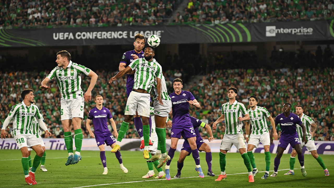 UECL-Halbfinale: Hier siehst du Fiorentina vs. Betis live