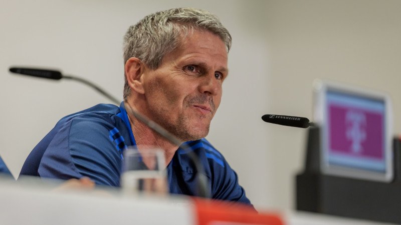 Kühbauer: "Hacke, Spitze, eins, zwei, drei? Dann wird's eng"