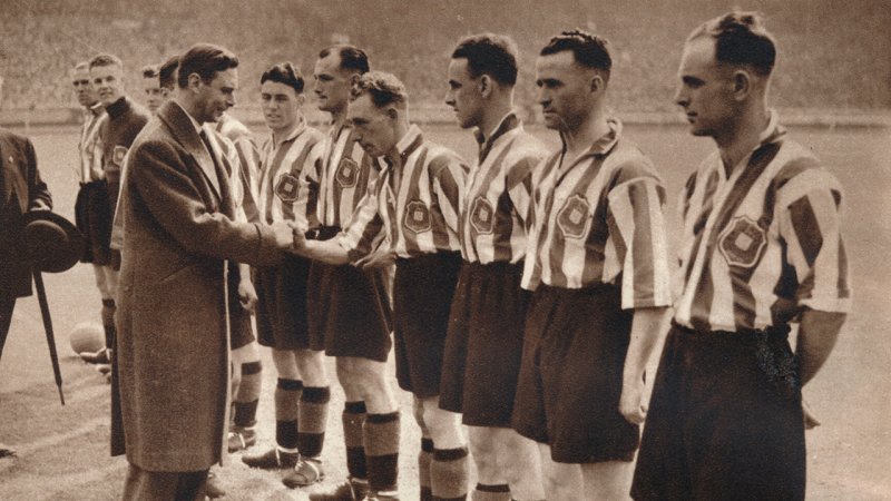 "Just a small town club" - Die "kleinsten" Meister Europas