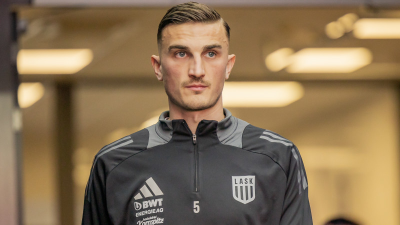 <a href='/de/daten/news/fussball/lask/' class='tag'>LASK</a>-Kapitän Ziereis verkündet Zukunftsentscheidung