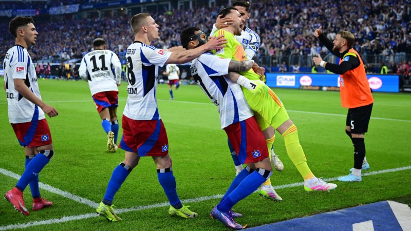 Der HSV ist zurück! Die besten Bilder der Aufstiegsparty
