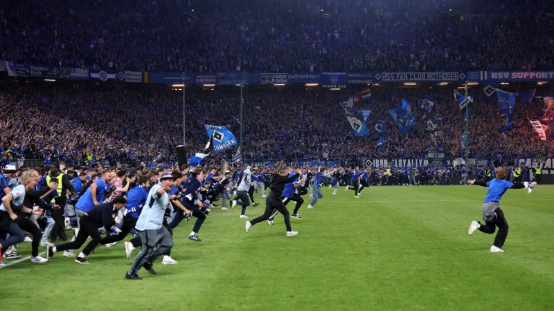 Der HSV ist zurück! Die besten Bilder der Aufstiegsparty