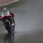 Regenchaos in Le Mans! Lokalmatador düpiert Marquez