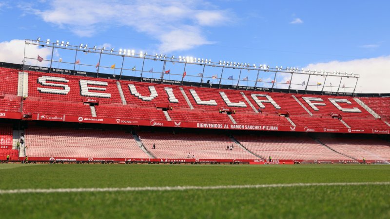Abstiegsangst! Sevilla-Fans stürmen Trainingsgelände