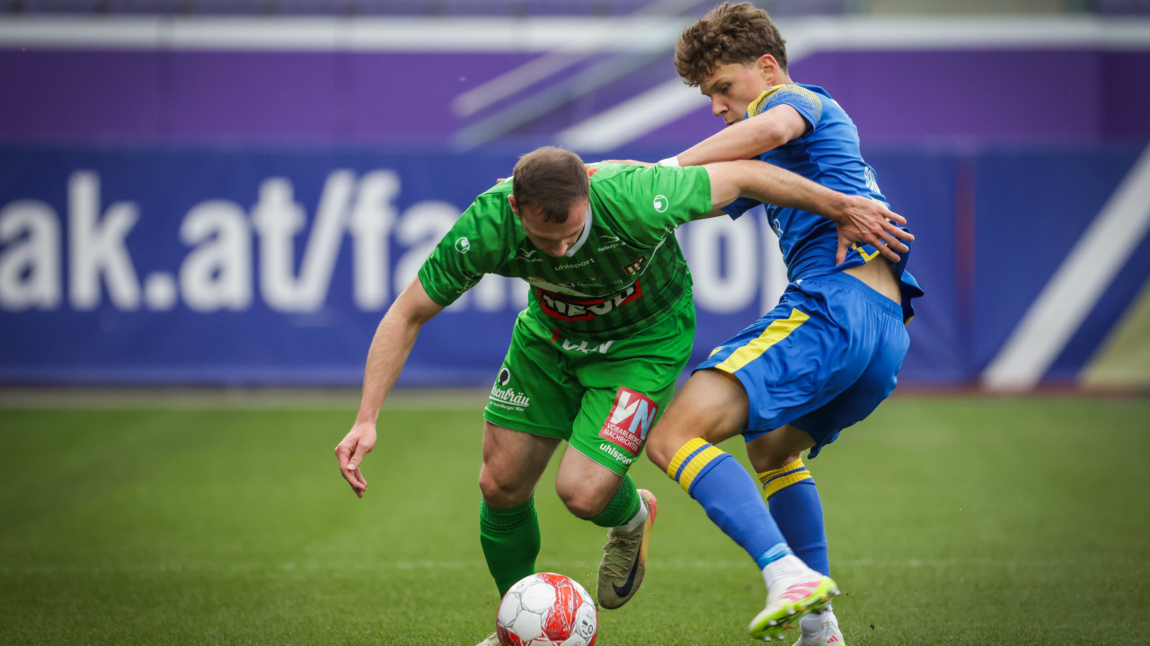 <a href='/de/daten/news/fussball/sv-stripfing/' class='tag'>SV Stripfing</a> meldet sich im Abstiegskampf zurück