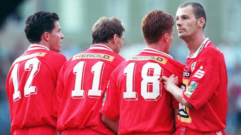 Alle Bundesliga-Absteiger der letzten 30 Jahre