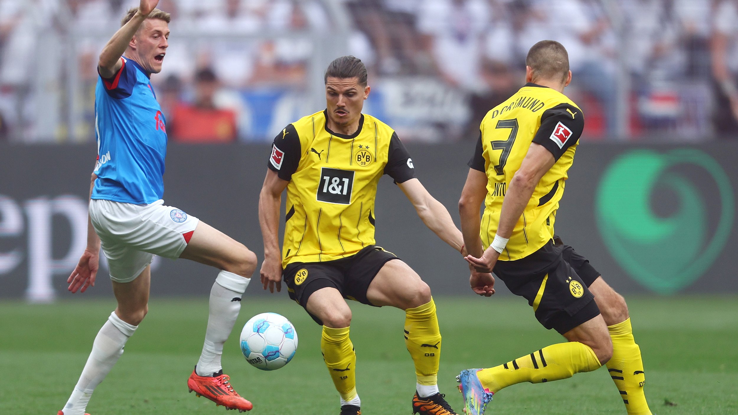 Sabitzer schießt Dortmund in die <a href='/de/daten/news/champions-league/' class='tag'>Champions League</a>