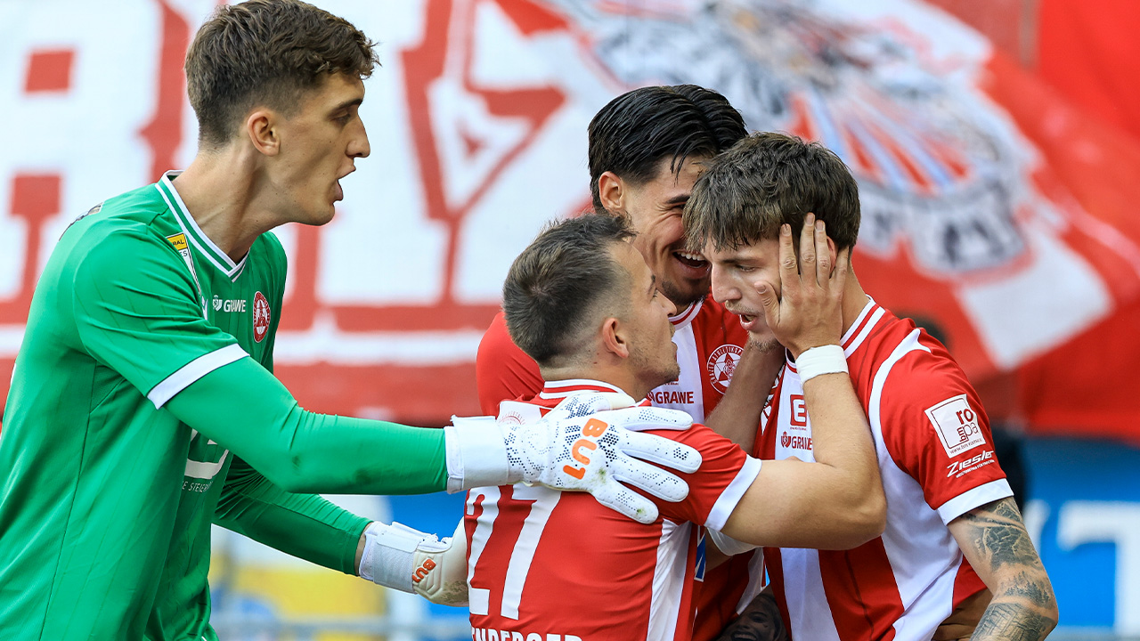 <a href='/de/daten/news/fussball/gak/' class='tag'>GAK</a> macht großen Schritt Richtung Klassenerhalt