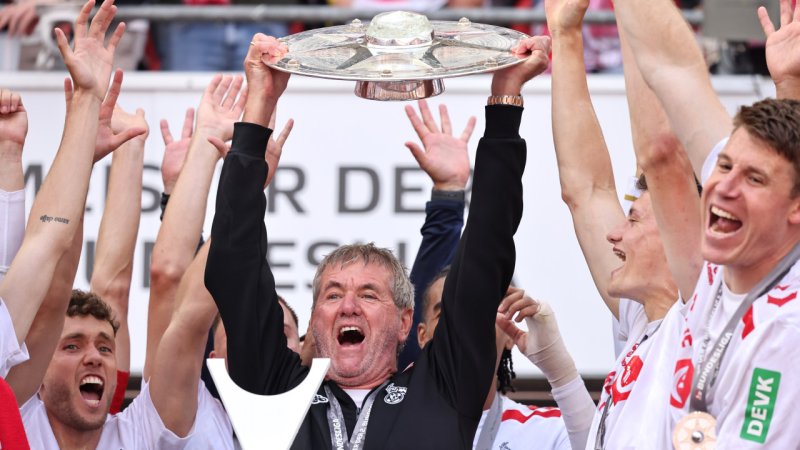 Köln ist wieder oben! Die besten Bilder zum Effzeh-Aufstieg