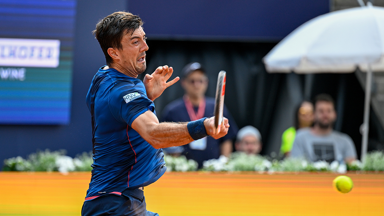 Ofner deklassiert seinen Erstrunden-Gegner in Genf