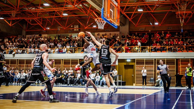 Lucky Number 7 – Wie in der BSL Platz 7 zum Finalticket wird