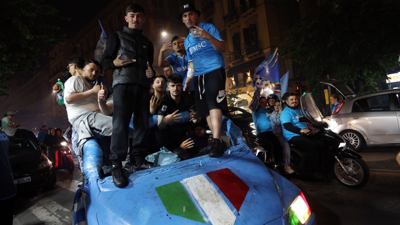 Stadt steht Kopf! Die besten Bilder der Napoli-Meisterparty