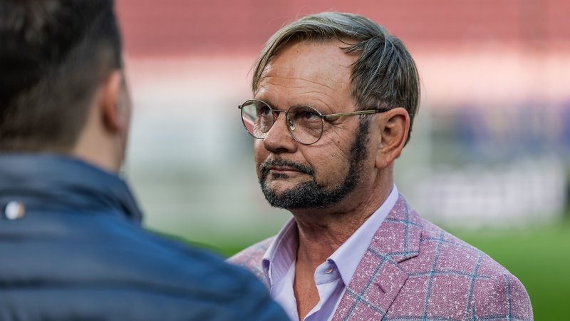 Nach Abstieg: Macht Klagenfurts Hauptsponsor die Fliege?