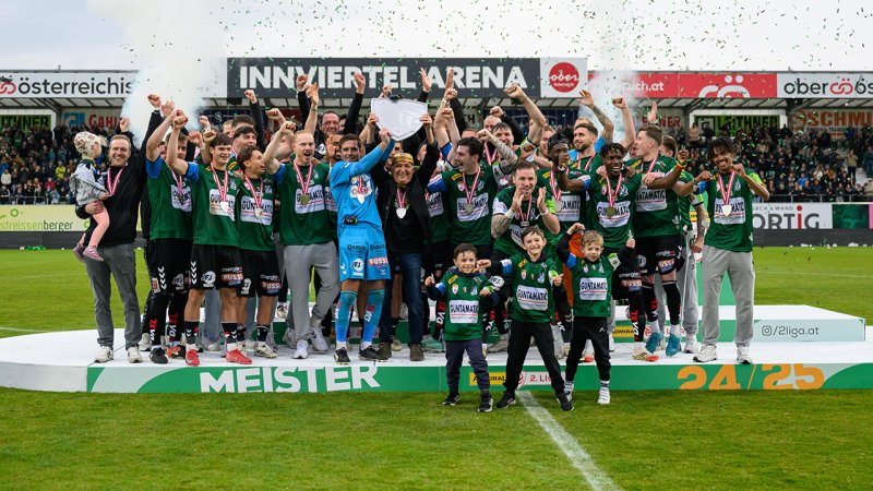 Die besten Bilder: Meister-Party in Ried!