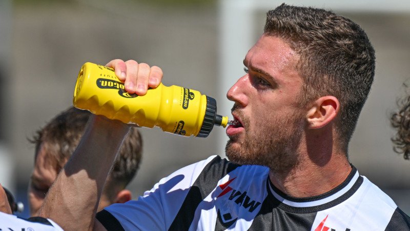 ÖFB-Legionär mit spektakulärem Tor in der Schweiz