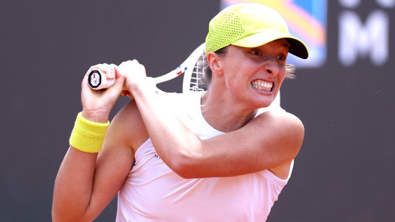 Swiatek meistert FO-Auftakt - erste Top-Ten-Spielerin out