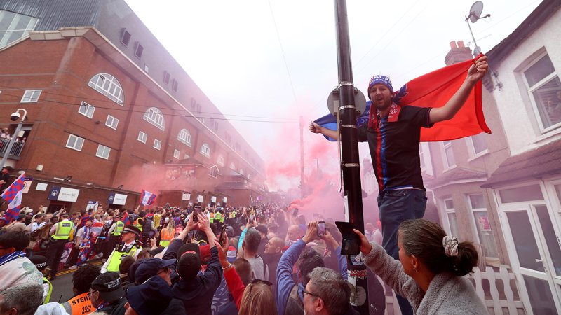 Pokal-Party bei Palace! Die besten Bilder der Titel-Parade