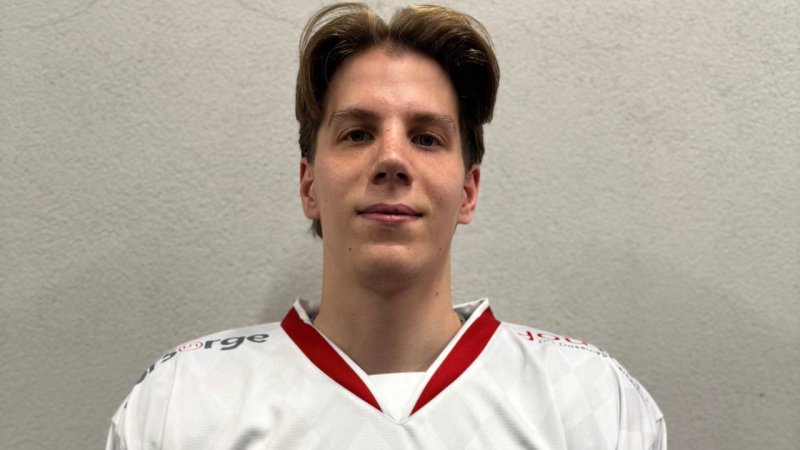 Premiere! Die Teilnehmer am "AMS-Camp" der Eishackler 2025