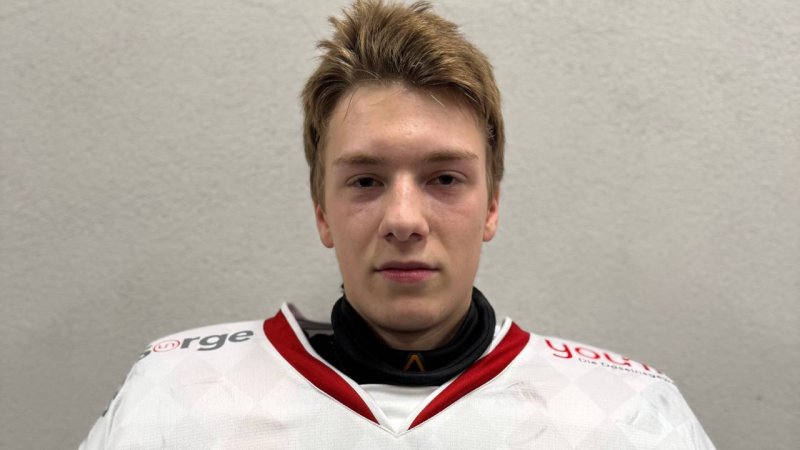 Premiere! Die Teilnehmer am "AMS-Camp" der Eishackler 2025