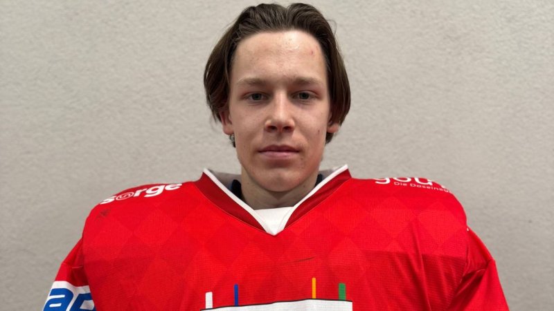 Premiere! Die Teilnehmer am "AMS-Camp" der Eishackler 2025