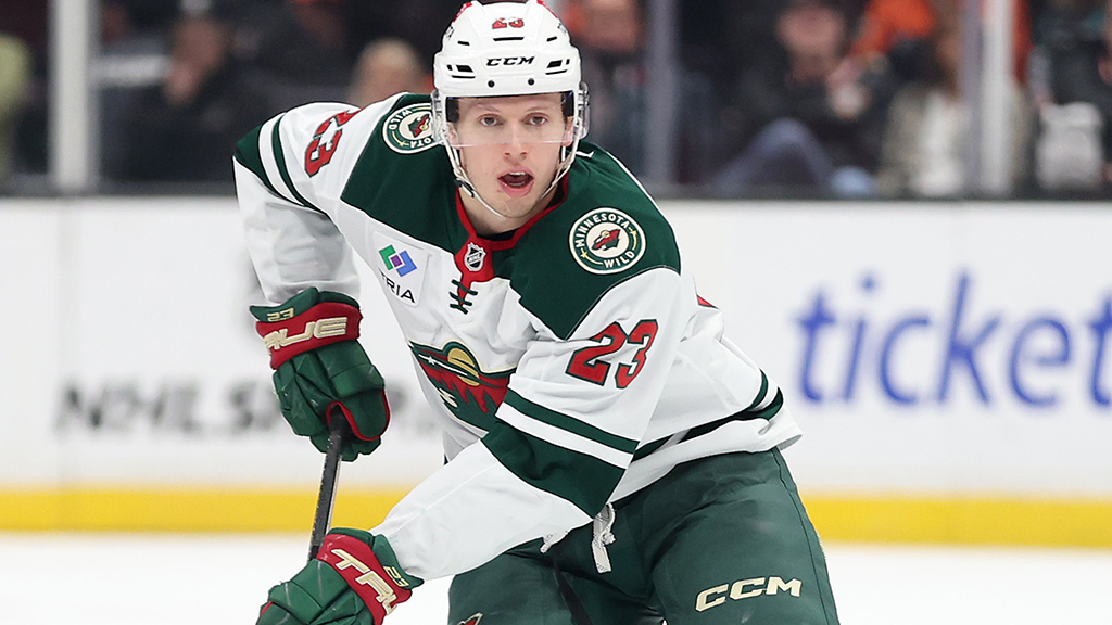 <a href='/de/daten/news/eishockey/marco-rossi/' class='tag'>Marco Rossi</a> und zwei Parallelen auf der Suche nach Verträgen