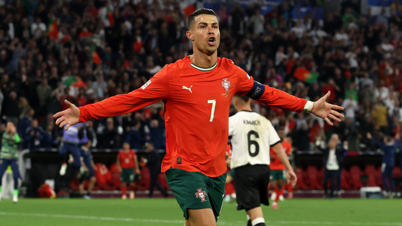Kein "Finale dahoam": Ronaldo schießt <a href='/de/daten/news/portugal/' class='tag'>Portugal</a> ins Endspiel