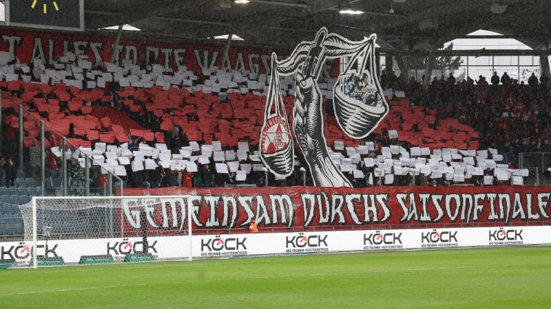 Preisvergleich: So viel kosten die Bundesliga-Abos 2025/26