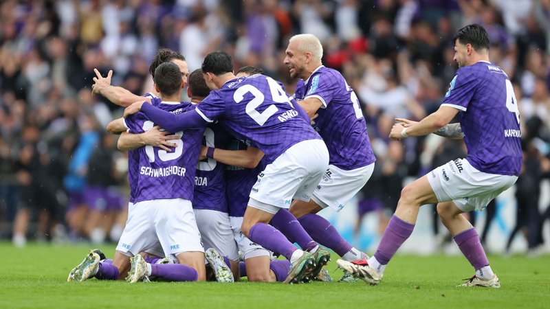 Austria Salzburg goes LigaZwa! Die Bilder der Meister-Party