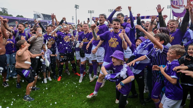 Austria Salzburg goes LigaZwa! Die Bilder der Meister-Party