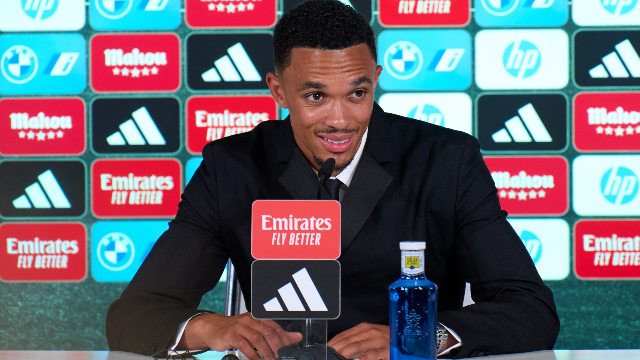 Trent Alexander-Arnold begeistert bei seiner Vorstellung