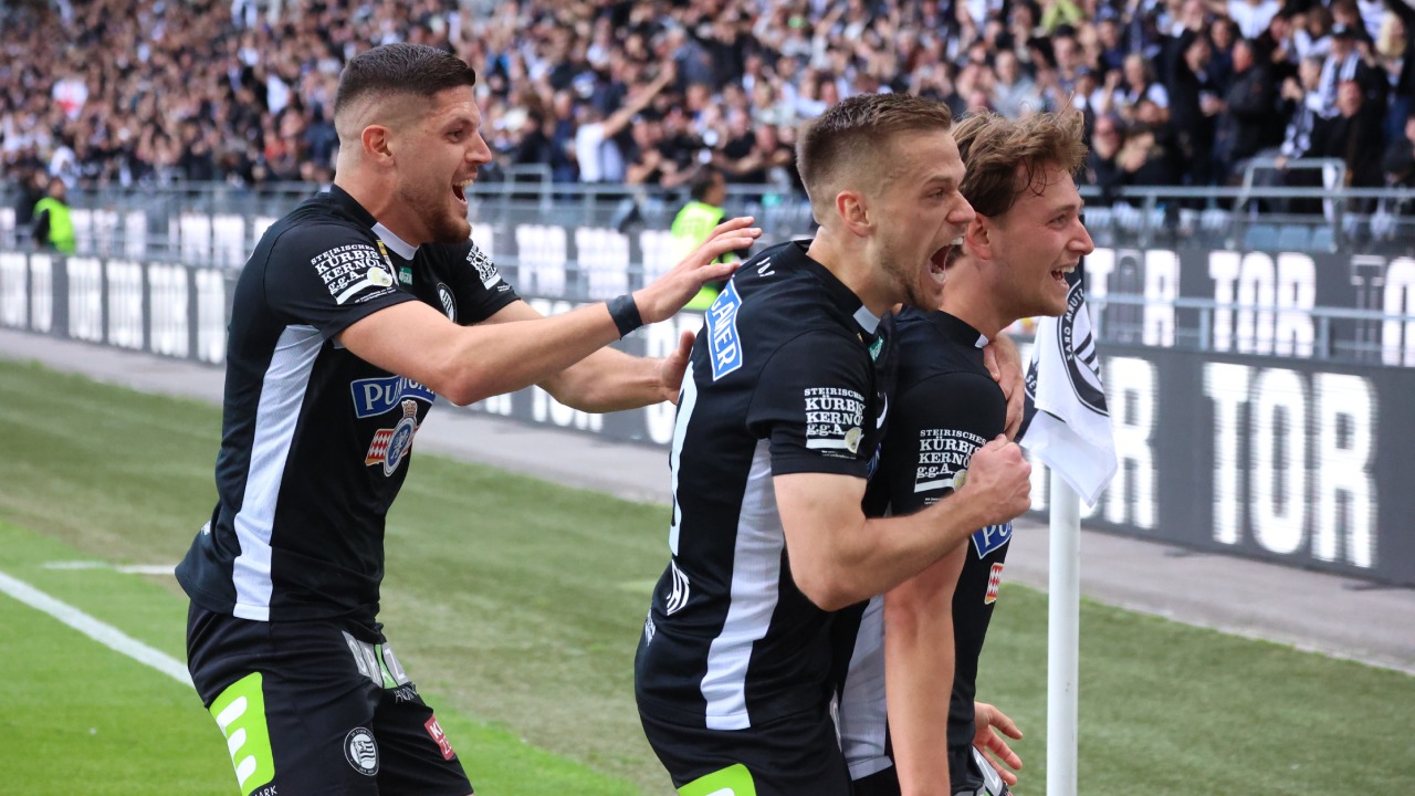 Die AS Roma will einen Sturm-Kicker