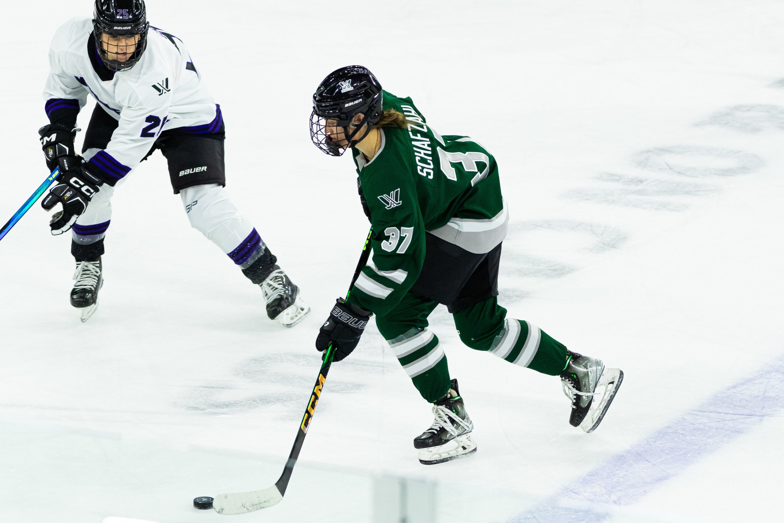 Schafzahl verlängert bei Boston Fleet