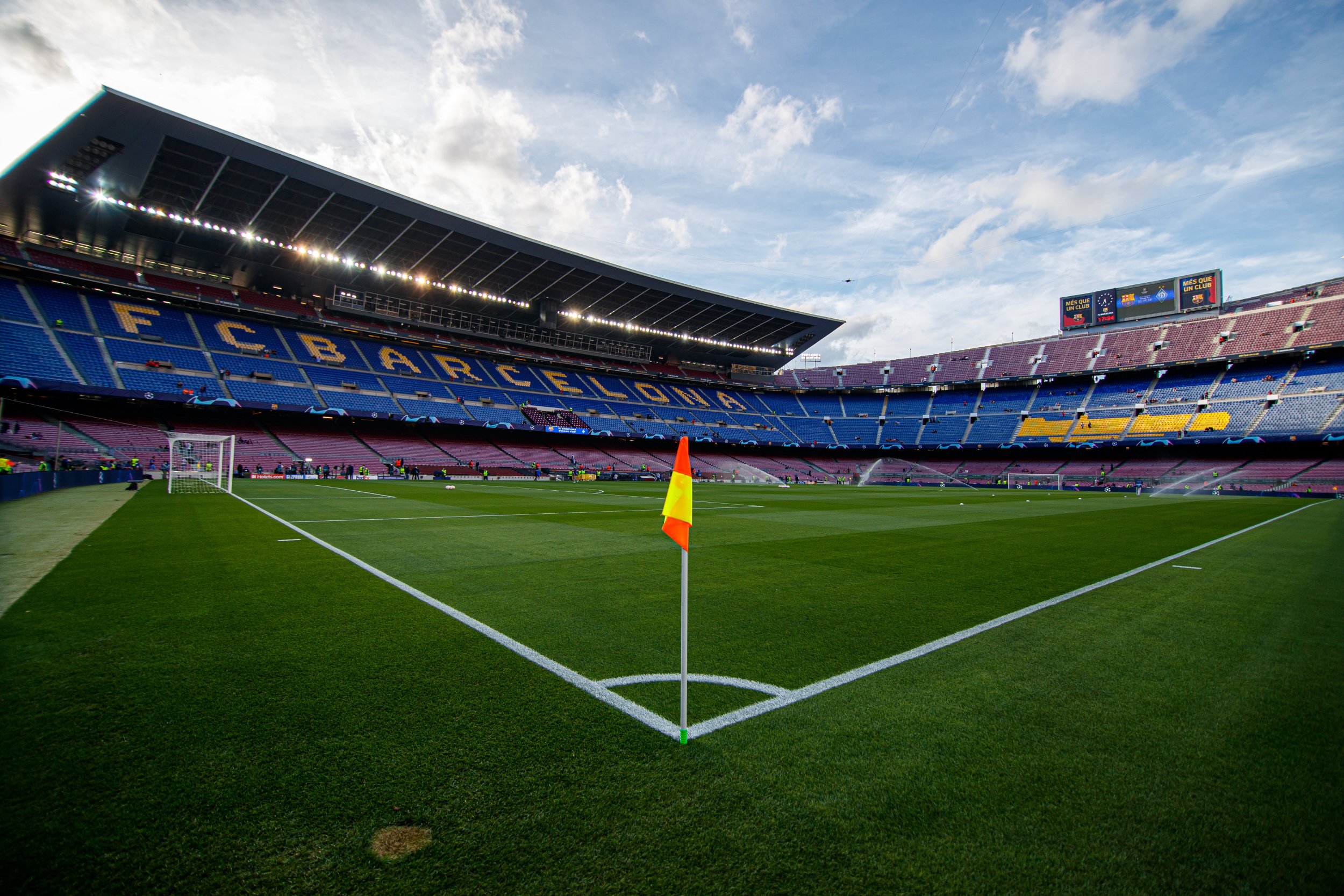 Barcelona darf bald ins Camp Nou zurück