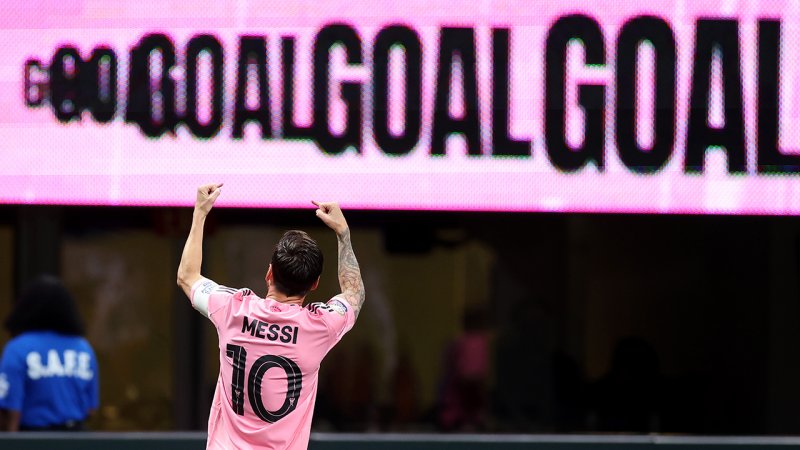 Messi hievt Inter Miami zum Sieg gegen Porto