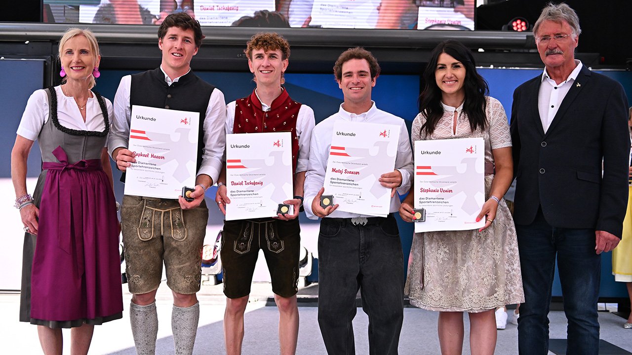 ÖSV zeichnet erfolgreiche Sportlerinnen und Sportler aus