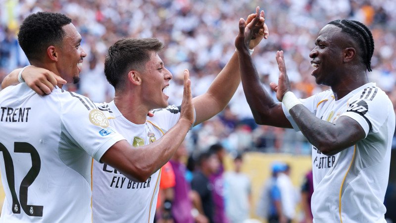 Trotz Unterzahl: Real gewinnt gegen Pachuca