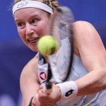 Auch Sinja Kraus schafft es in Wien unter die letzten 16